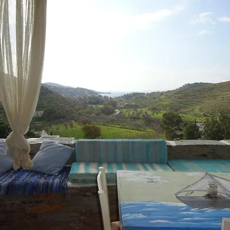 With Amazing Sunset View And Vourkari Bay Apartment Otzias